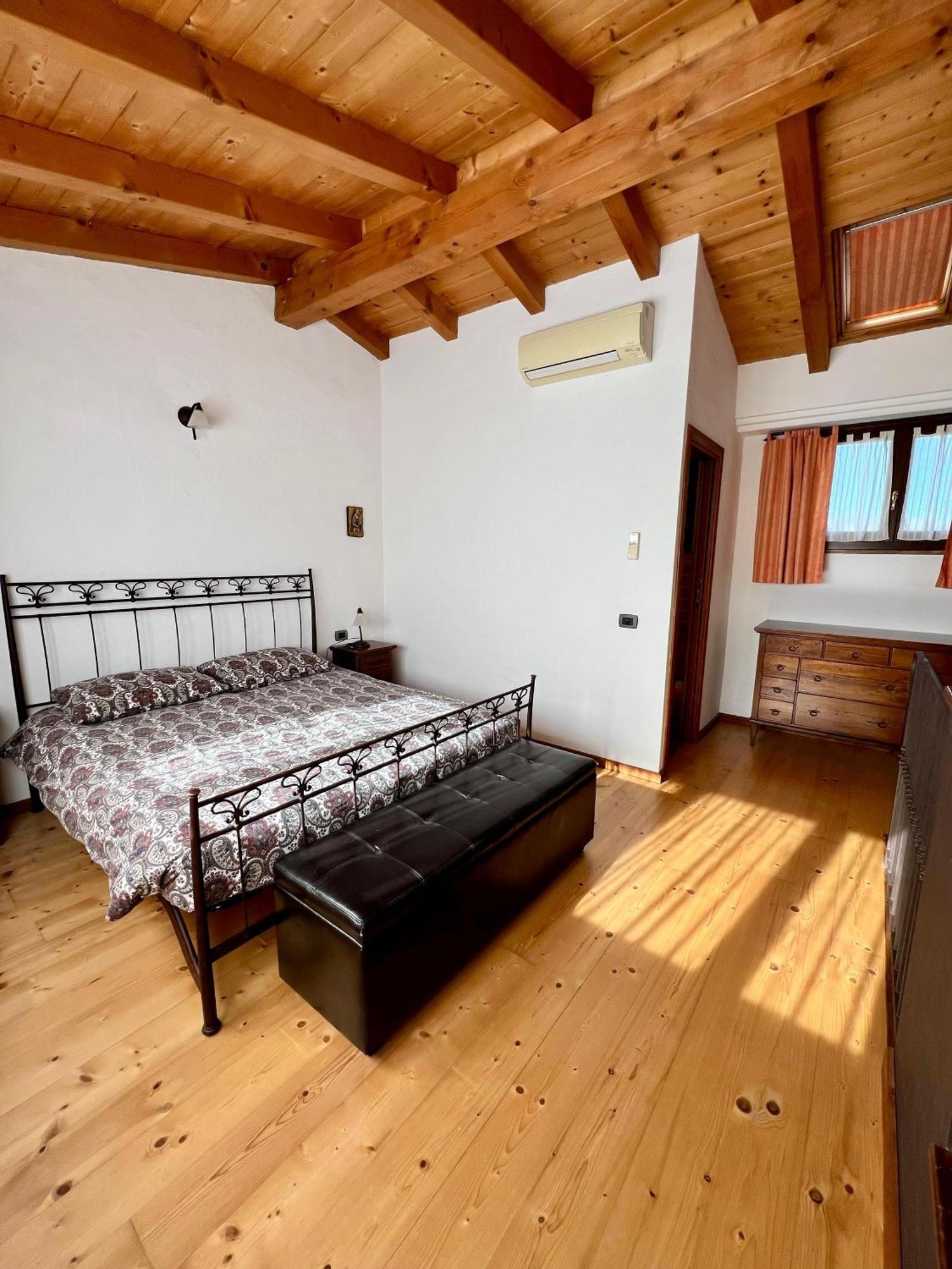 Apartment with Terrace,1731437120:JPEG